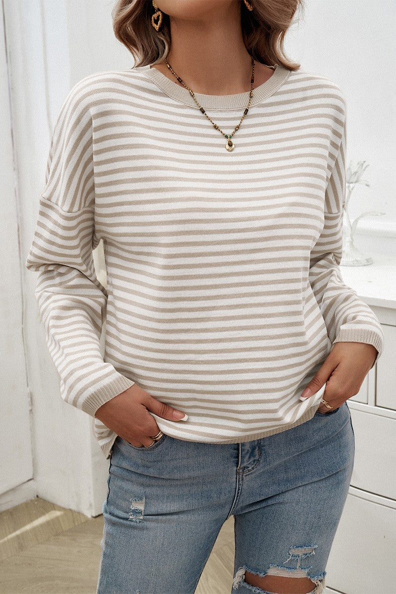 Contrast Charm Pullover