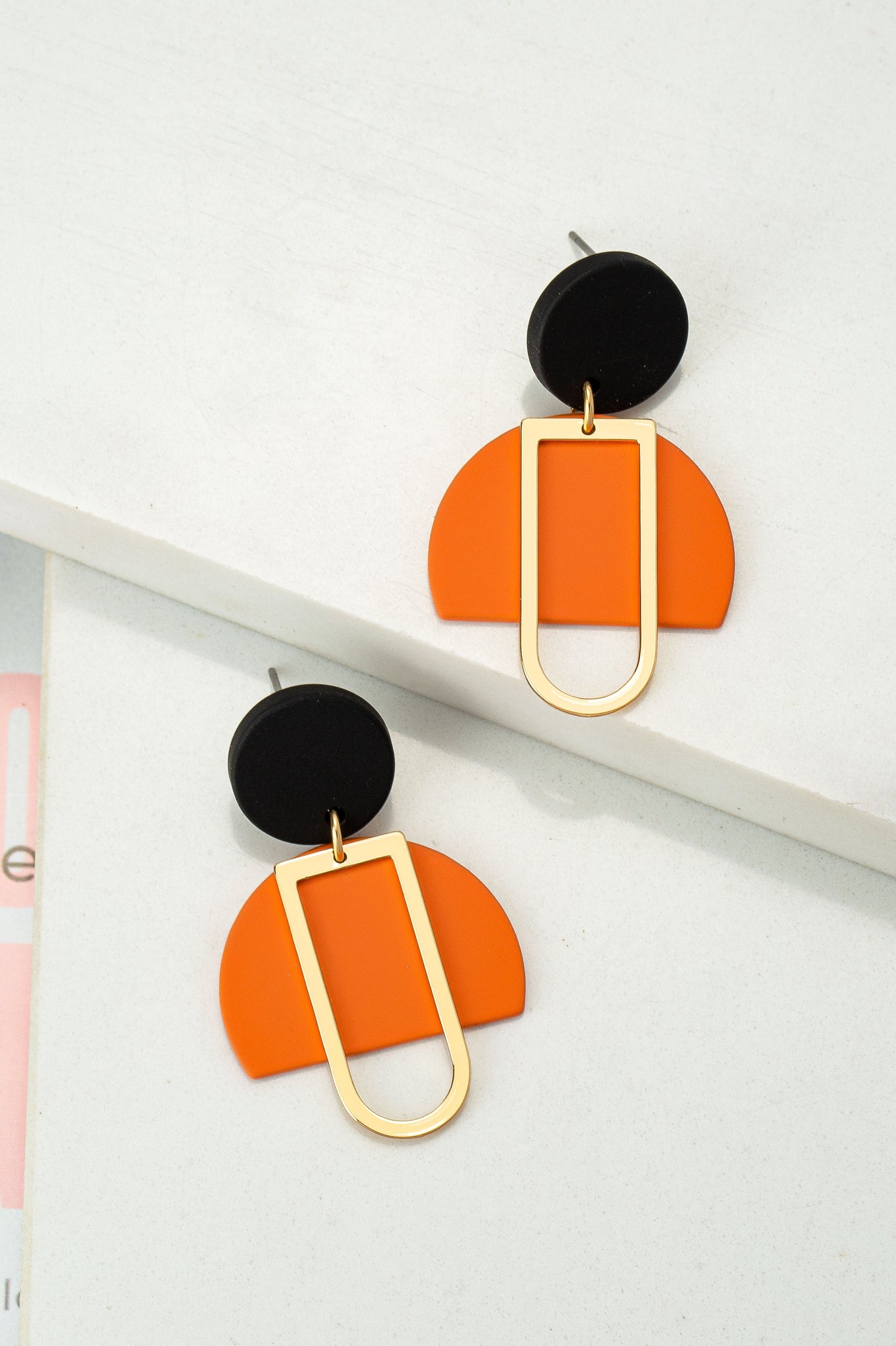 Orange Geo Shape Color Contrast Drop Earrings | Accessories | accessories, beads, coral, drop earrings, earrings, gold, ornate, VC earrings, very carrot | Very Carrot